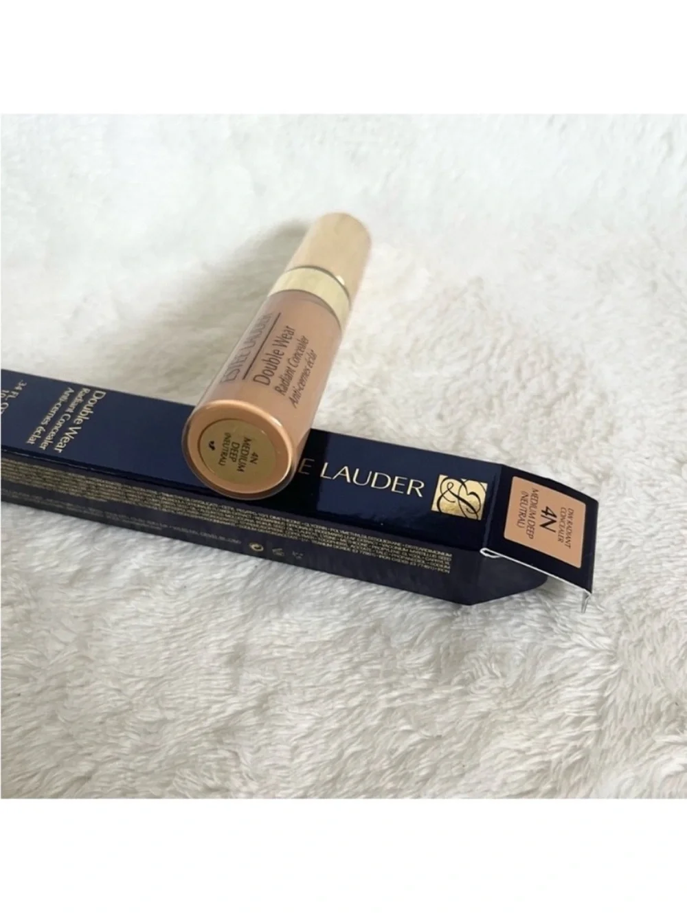 Estee Lauder Double Wear Radiant Concealer#4N Medium Deep (Neutral)